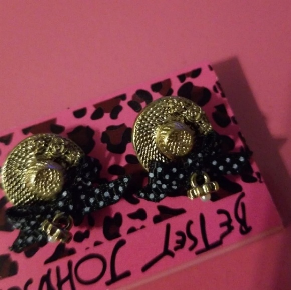 Betsey Johnson Jewelry - New! Betsy Johnson Hat earrings